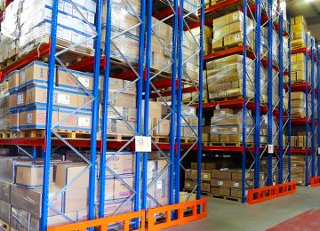 倉儲密集型貨架，超高性價比存儲方案【易達(dá)貨架】