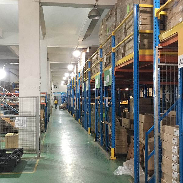 中堂重型倉儲貨架